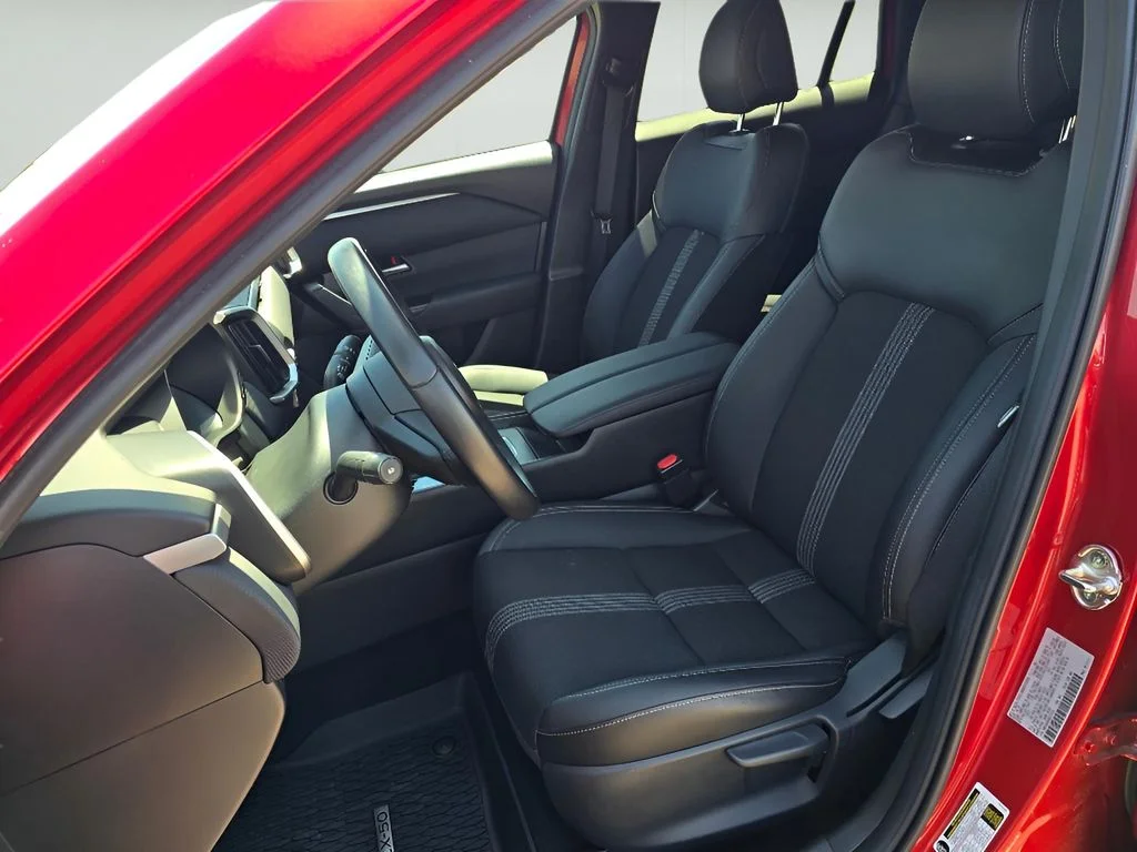 Used 2025 Soul Red Crystal Metallic Mazda 2.5 S Select Package image 21