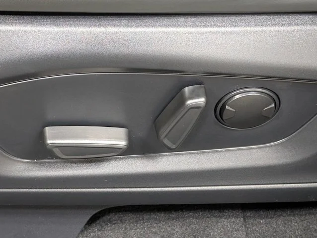 New 2026 Vapor Blue Metallic Ford Active image 39
