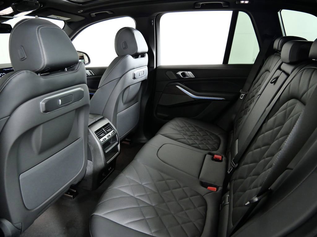 2026 BMW X5 50e - Photo 33