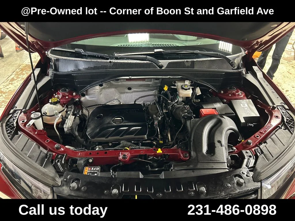 Used 2025 Red Chevrolet RS image 10