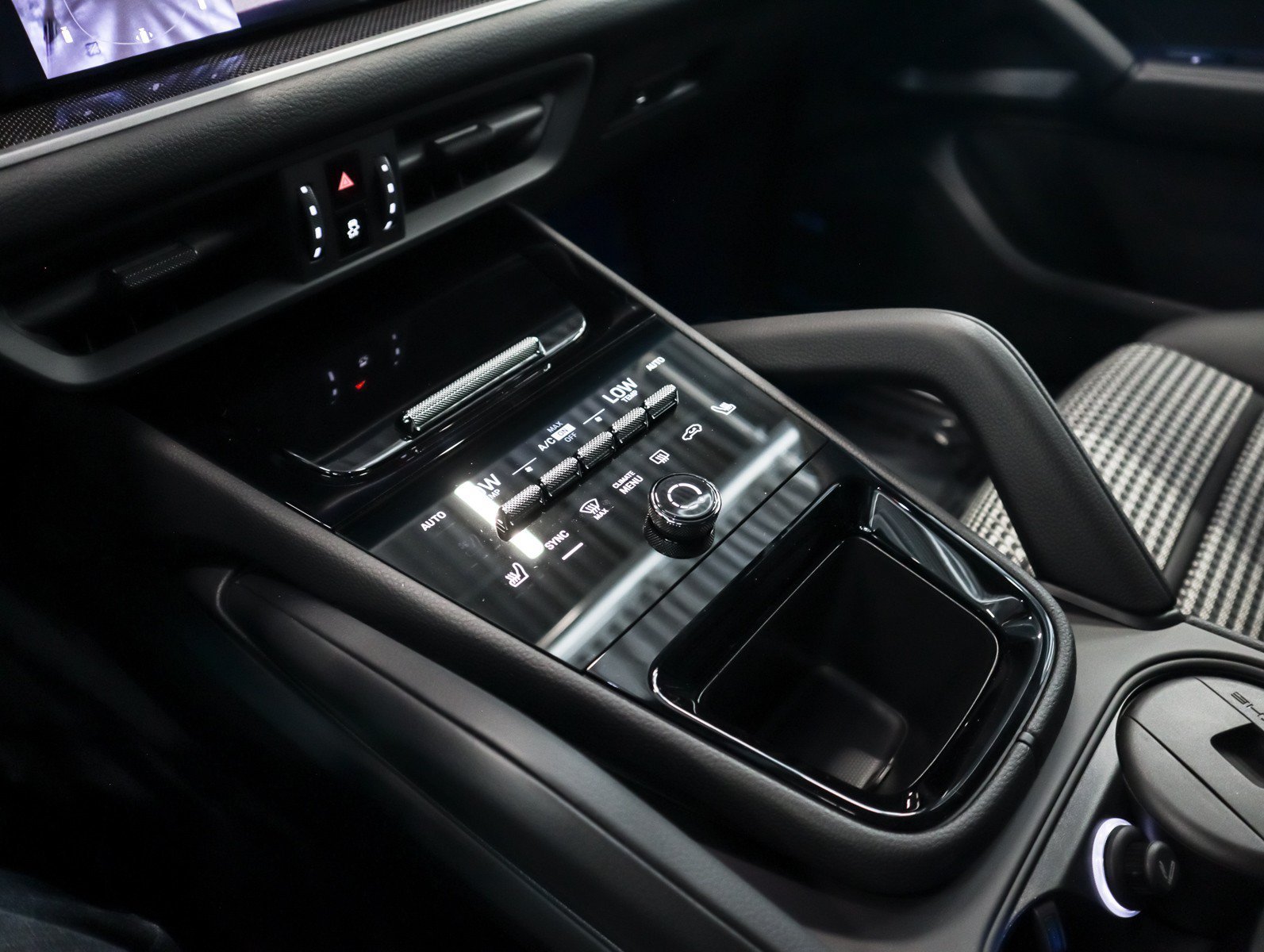 New 2026 Chromite Black Metallic Porsche S Coupe image 18