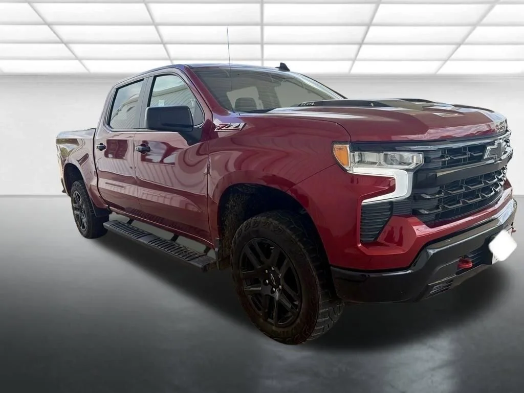 2024 Chevrolet Silverado 1500 LT Trail Boss 4X4 Crew Cab Short Box's photo