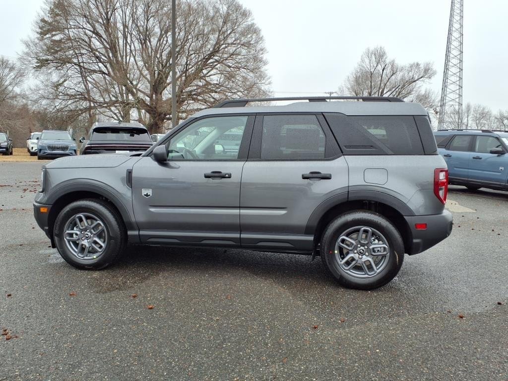 New 2025 Carbonized Gray Metallic Ford Big Bend image 16