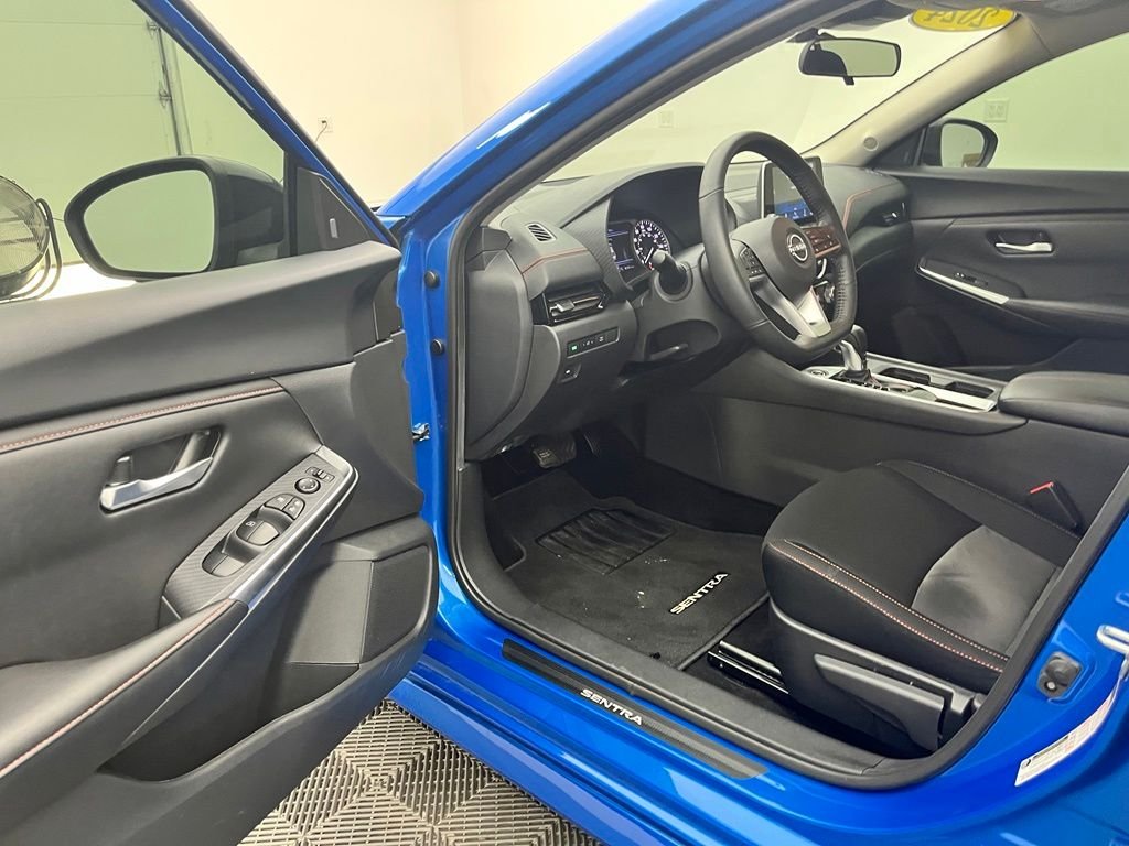 Used 2024 Electric Blue Metallic Nissan SR image 16