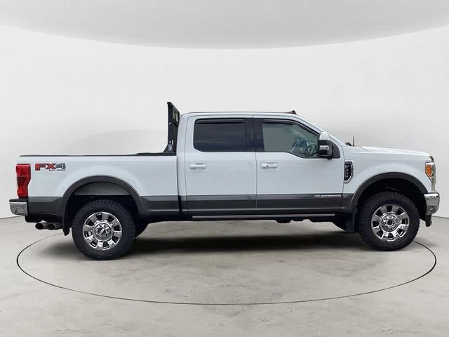 Used 2019 White Ford Lariat image 6