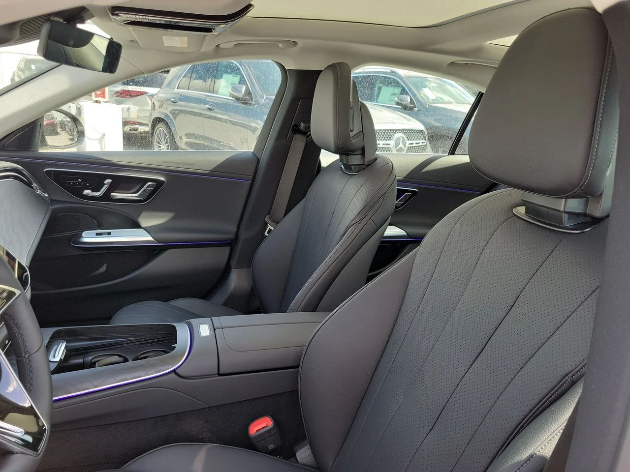 2026 Mercedes-Benz E-Class E350 - Photo 22