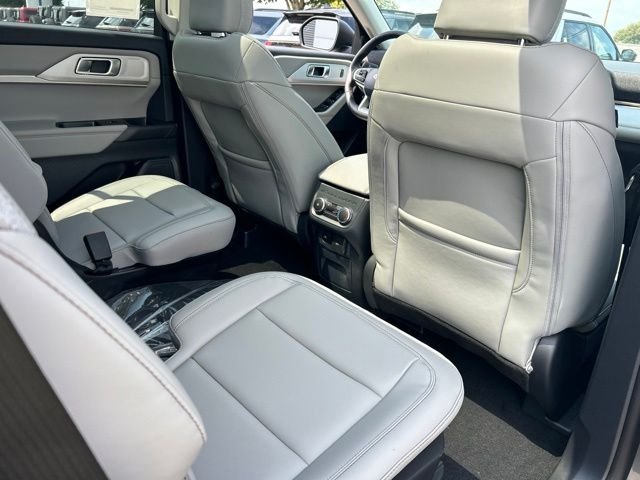 New 2026 Gray Ford Active image 12