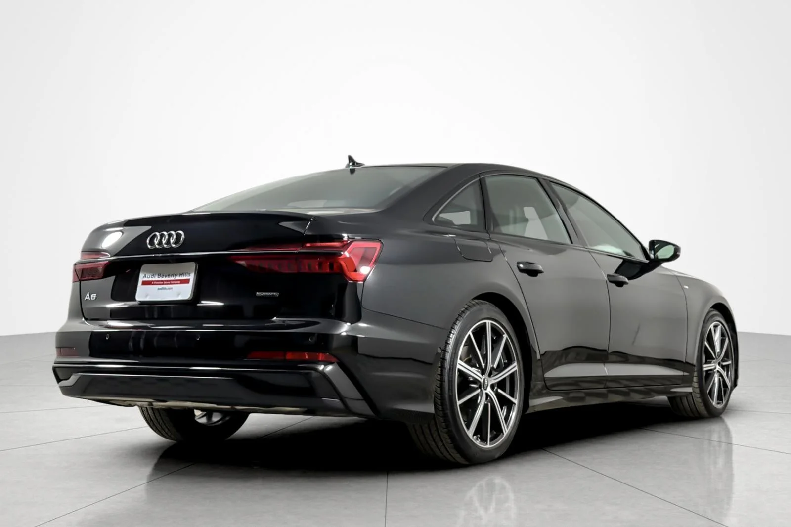Used 2025 Mythos Black Metallic Audi Premium 55 TFSI quattro image 5
