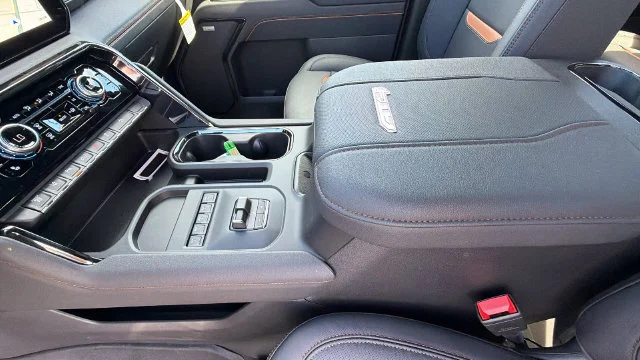 2026 GMC Sierra 2500HD AT4 - Photo 13