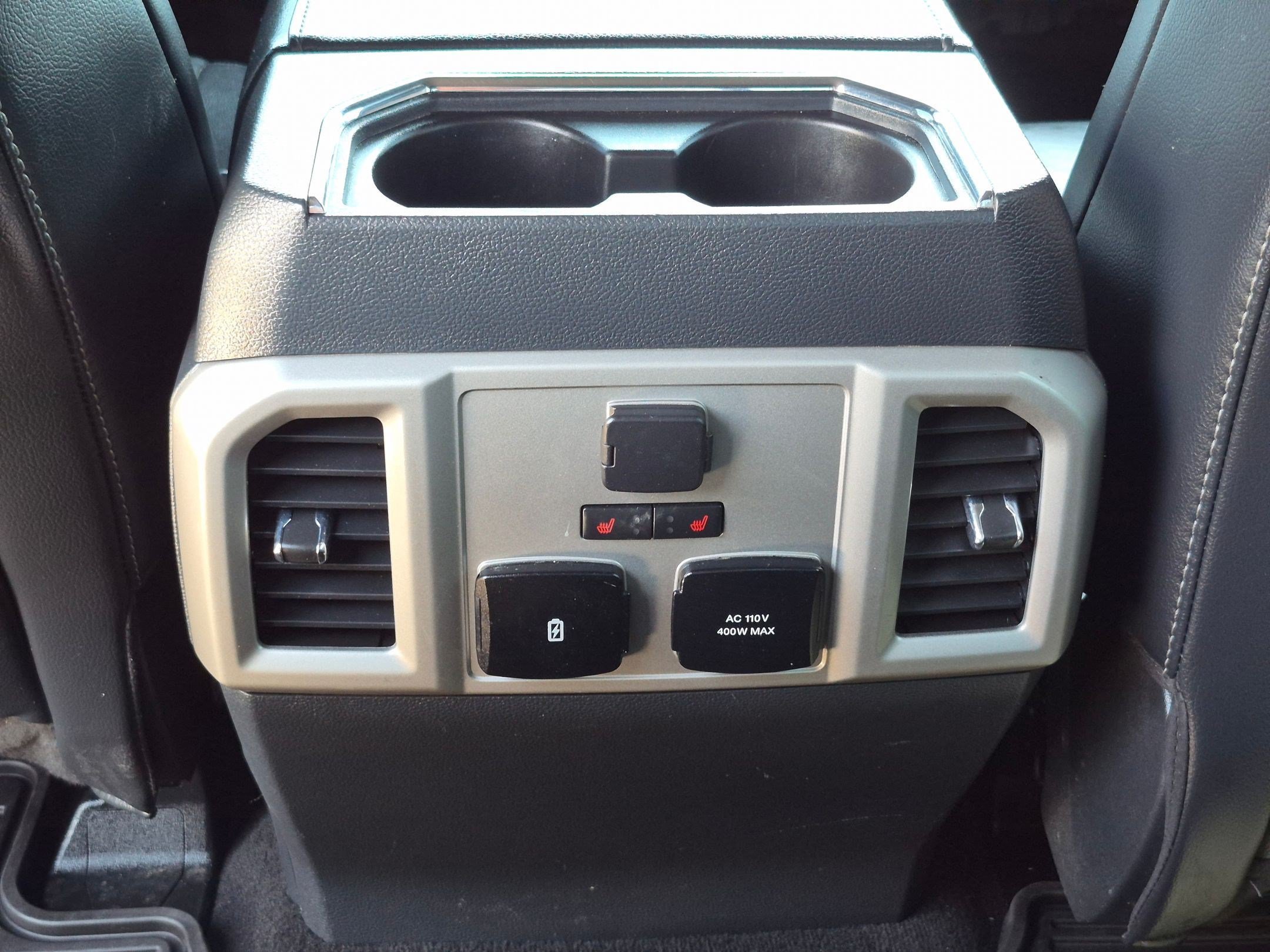 Used 2022 Blue Metallic Ford LARIAT image 24