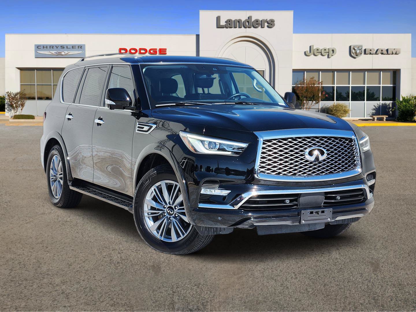 2023 INFINITI QX80