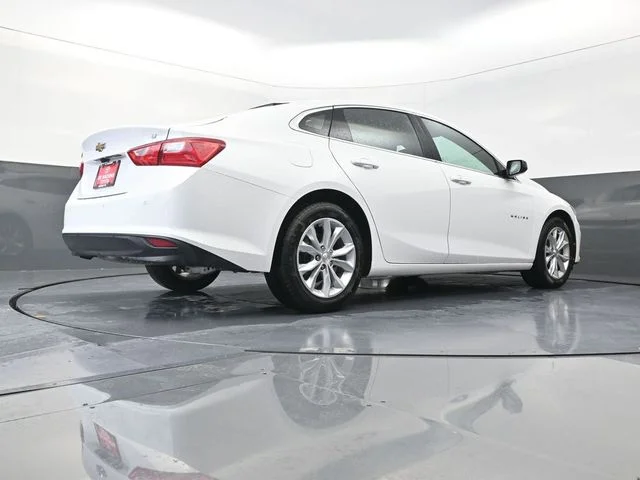 Used 2024 White Chevrolet LT image 37