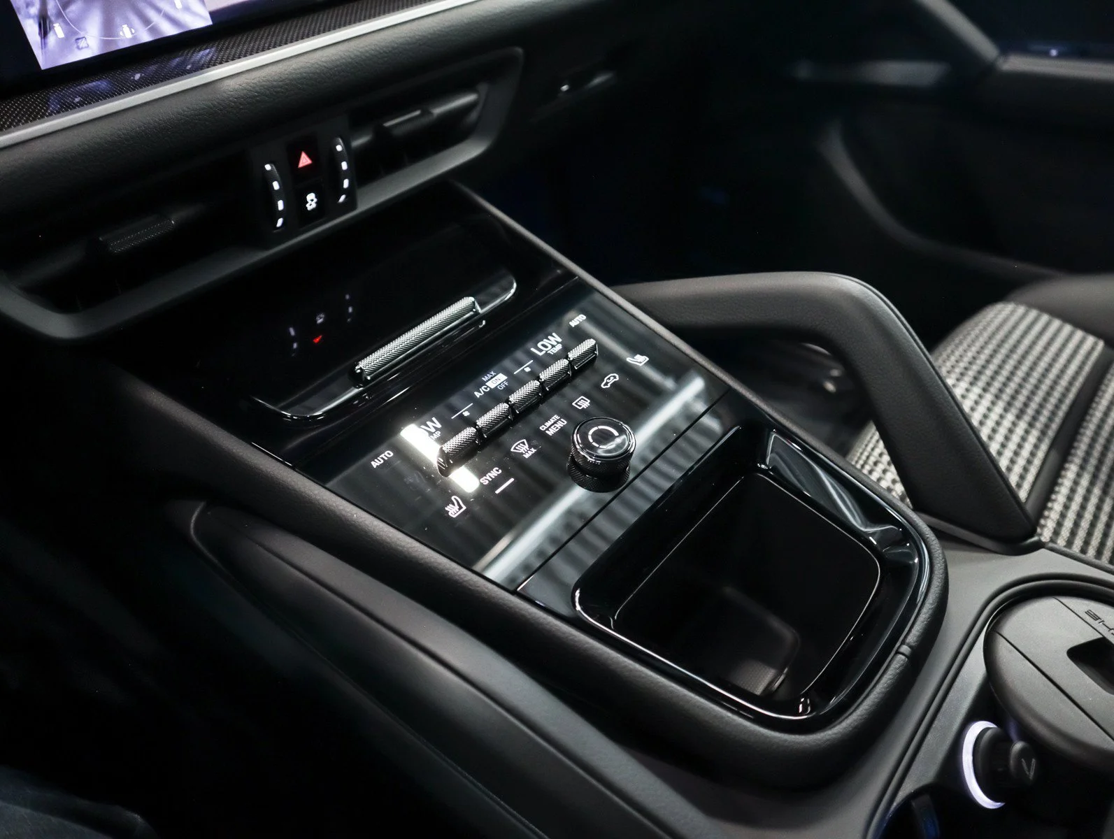 New 2026 Chromite Black Metallic Porsche S Coupe image 18