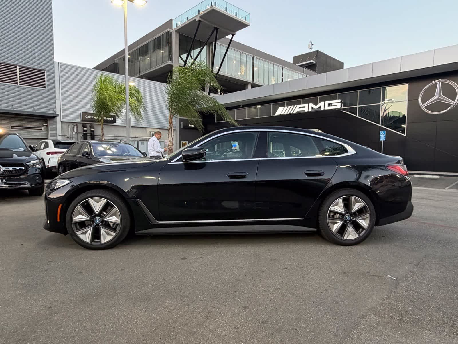 Used 2024 Black Sapphire Metallic BMW eDrive35 image 2