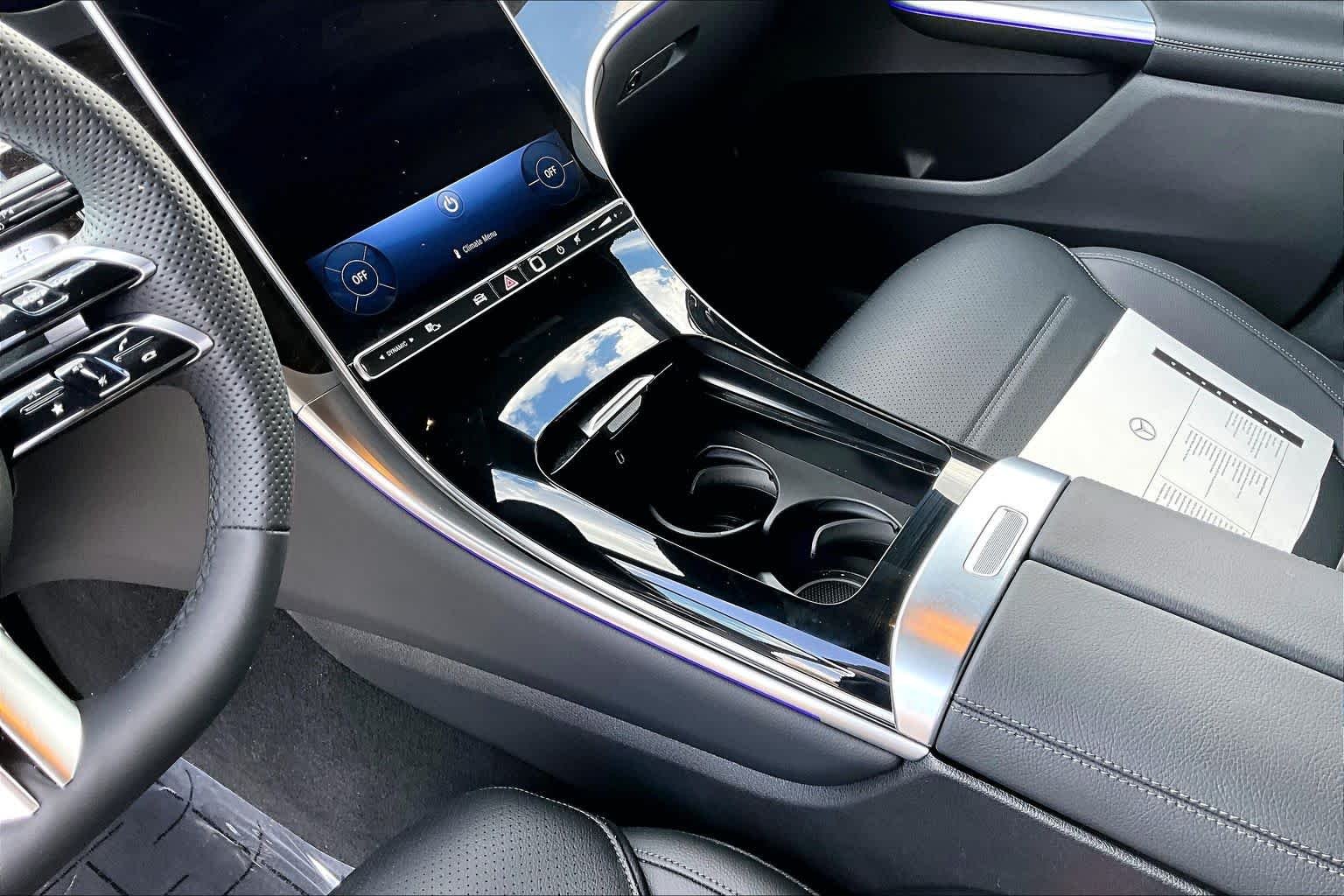 New 2026 Obsidian Black Metallic Mercedes-Benz GLC 300 image 17