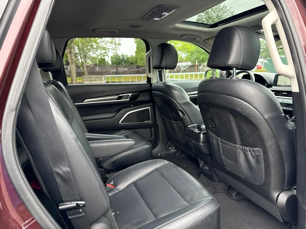 Used 2022 Sangria Kia S image 23