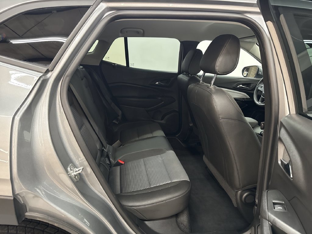 Used 2025 Sterling Gray Metallic Chevrolet LT image 16