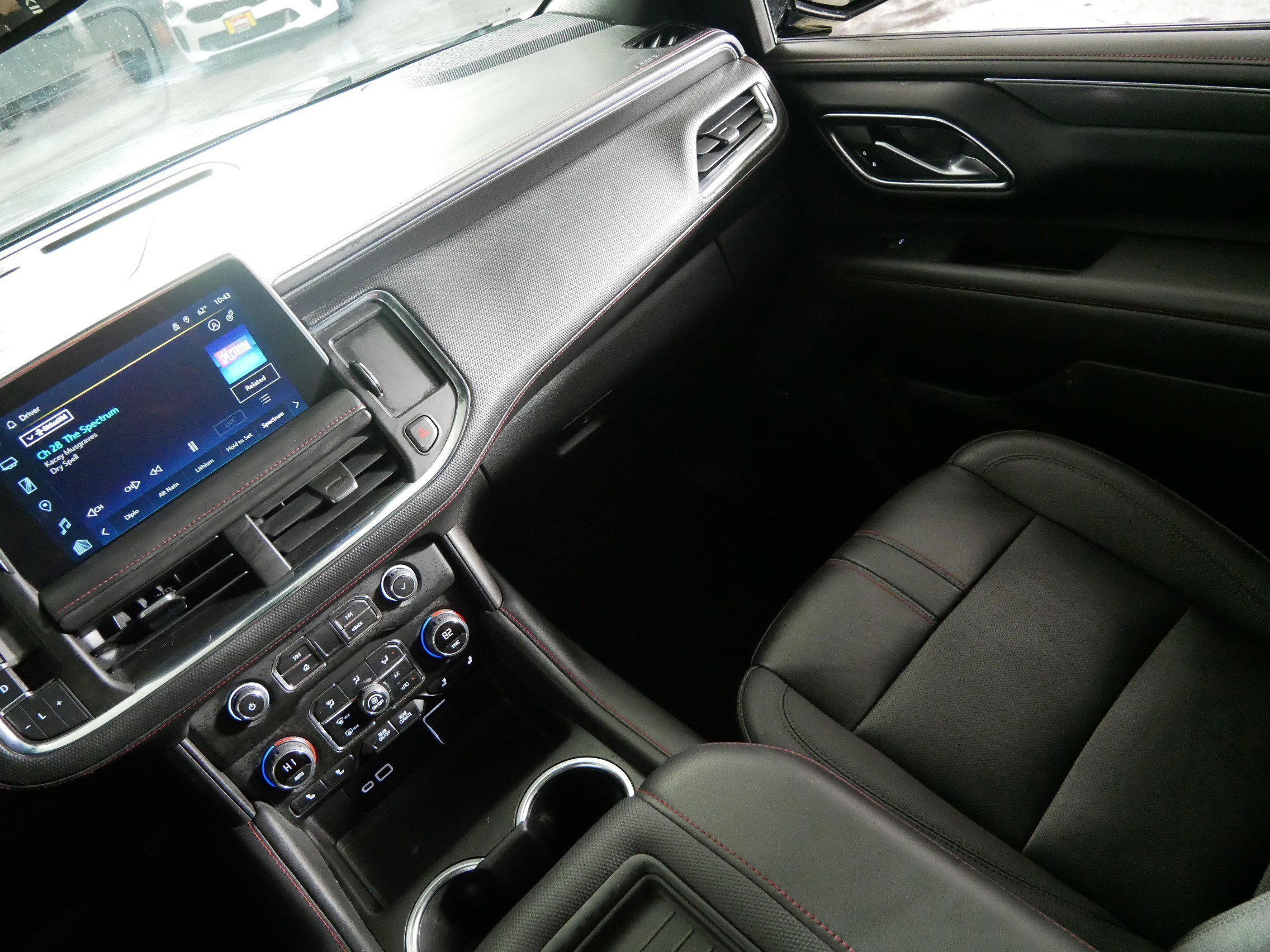 Used 2022 Black Chevrolet RST image 11