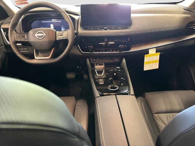 New 2026 Gold Nissan Platinum image 10
