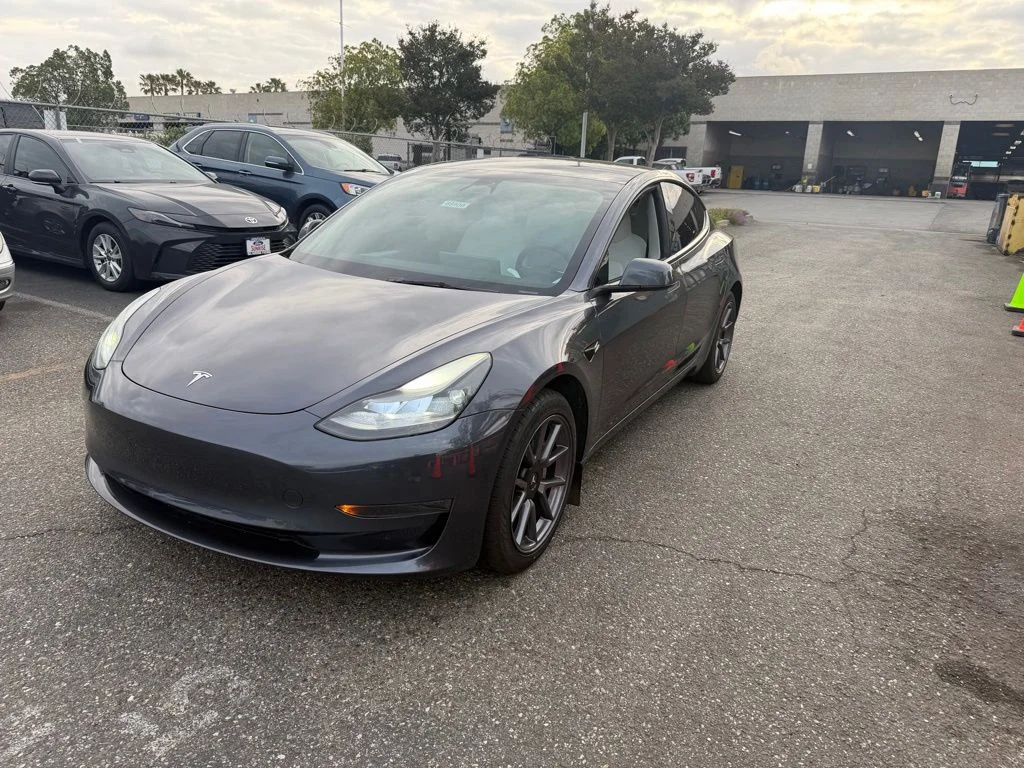 2023 Tesla Model 3 Base