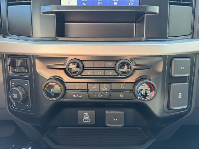 New 2026 Oxford White Ford F-350® XL image 19