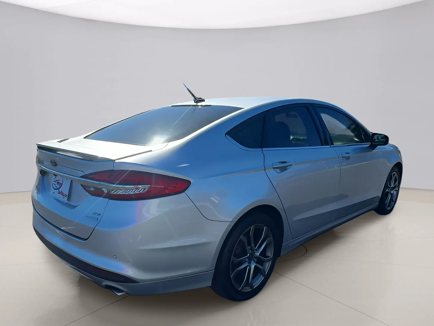 Used 2017 Silver Ford SE image 8