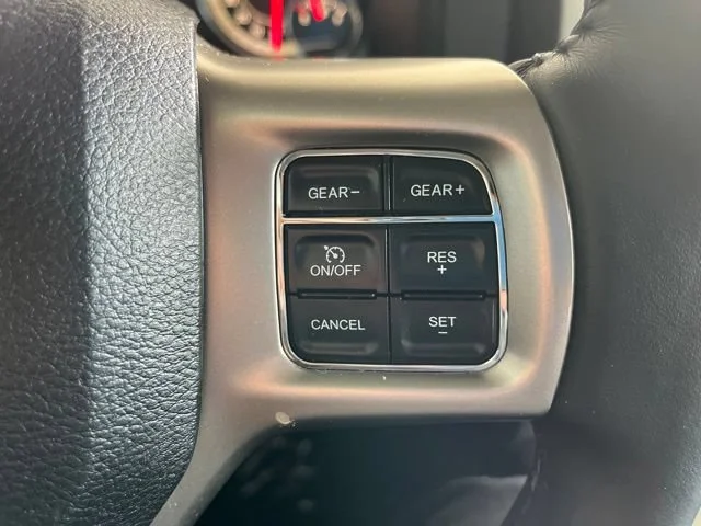 Used 2018 Granite Crystal Metallic Clearcoat Ram Laramie image 26