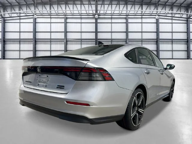 New 2026 Solar Silver Metallic Honda Sport Hybrid image 5