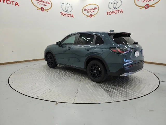 Used 2024  Honda Sport image 6