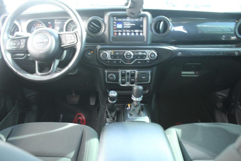 Used 2022 Granite Crystal Metallic Clearcoat Jeep Unlimited Sport Altitude 4x4 image 14