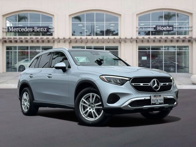 2023 Mercedes-Benz GLC GLC 300's photo
