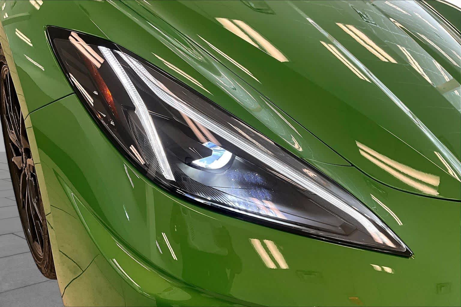 Used 2026 Roswell Green Metallic Chevrolet 2LT image 21