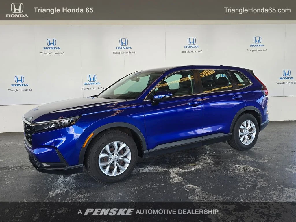 2023 Honda CR-V LX 2WD's photo