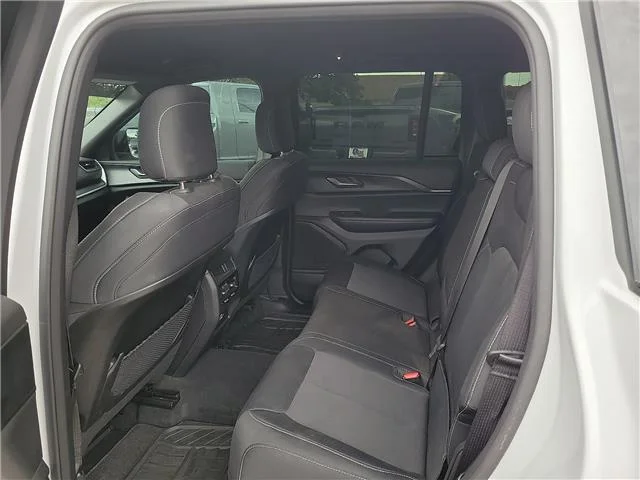 Used 2025 White. Jeep Laredo 4x2 image 9