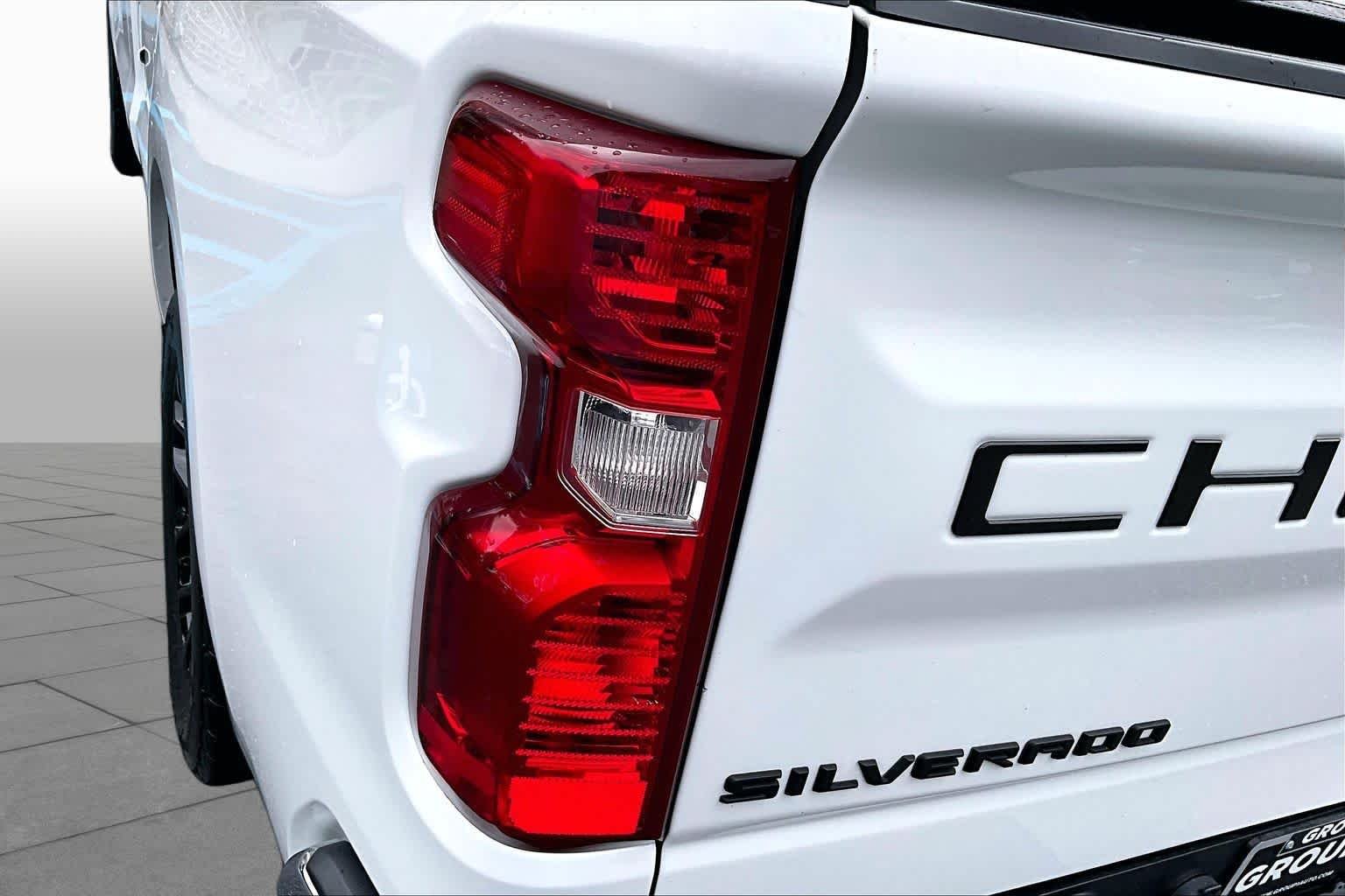 Used 2021 Summit White Chevrolet Work Truck image 24