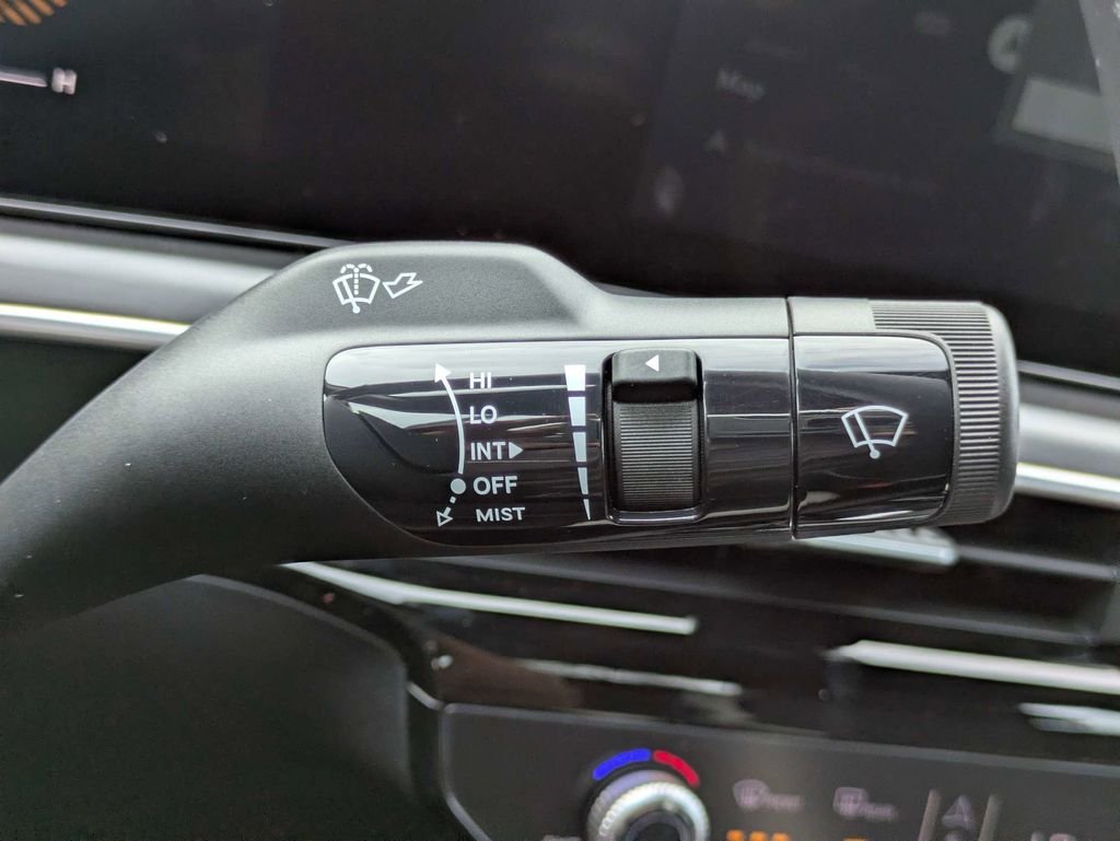 New 2026 Snow White Pearl Kia GT-Line FWD image 27
