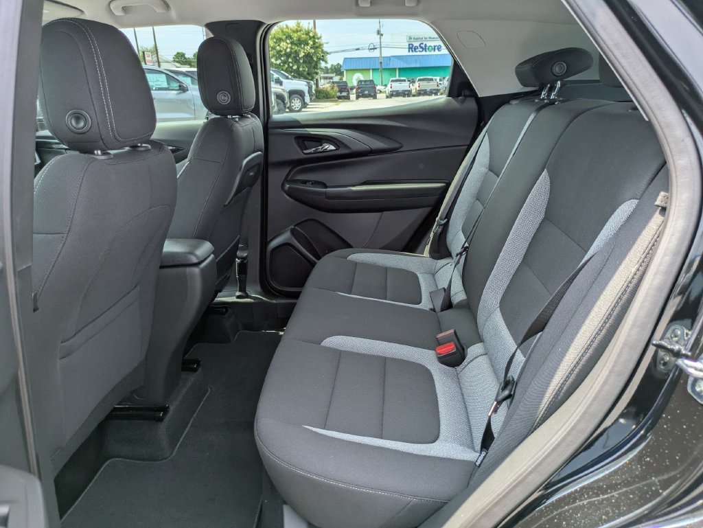 2026 Chevrolet Trailblazer LS - Photo 14