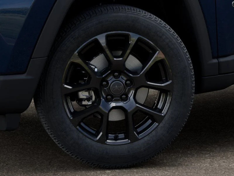 New 2026 Fathom Blue Pearl Coat Jeep Latitude image 8