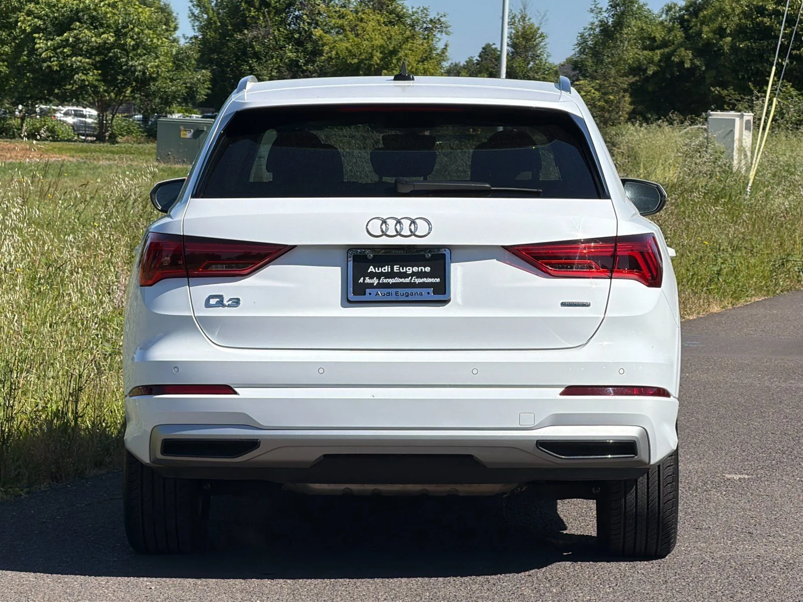 Used 2024  Audi Premium image 4