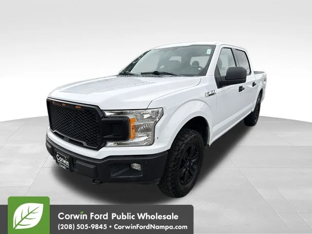 Used 2018 White Ford XLT image 1