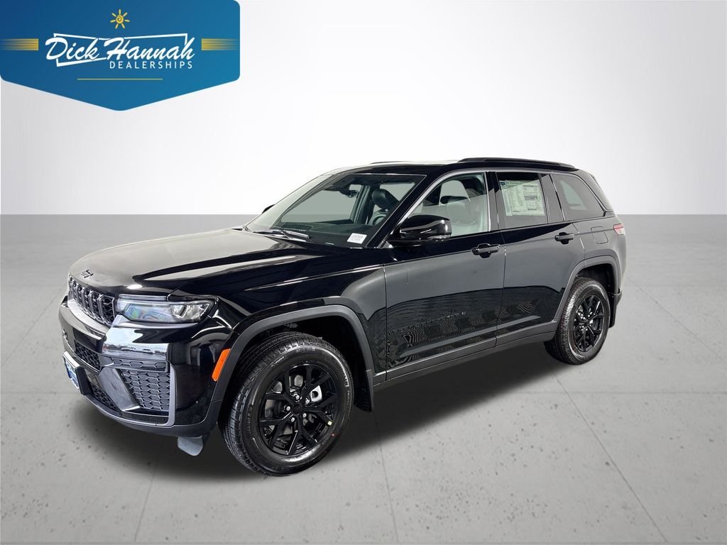2026 Jeep Grand Cherokee Laredo Altitude 4x4's photo