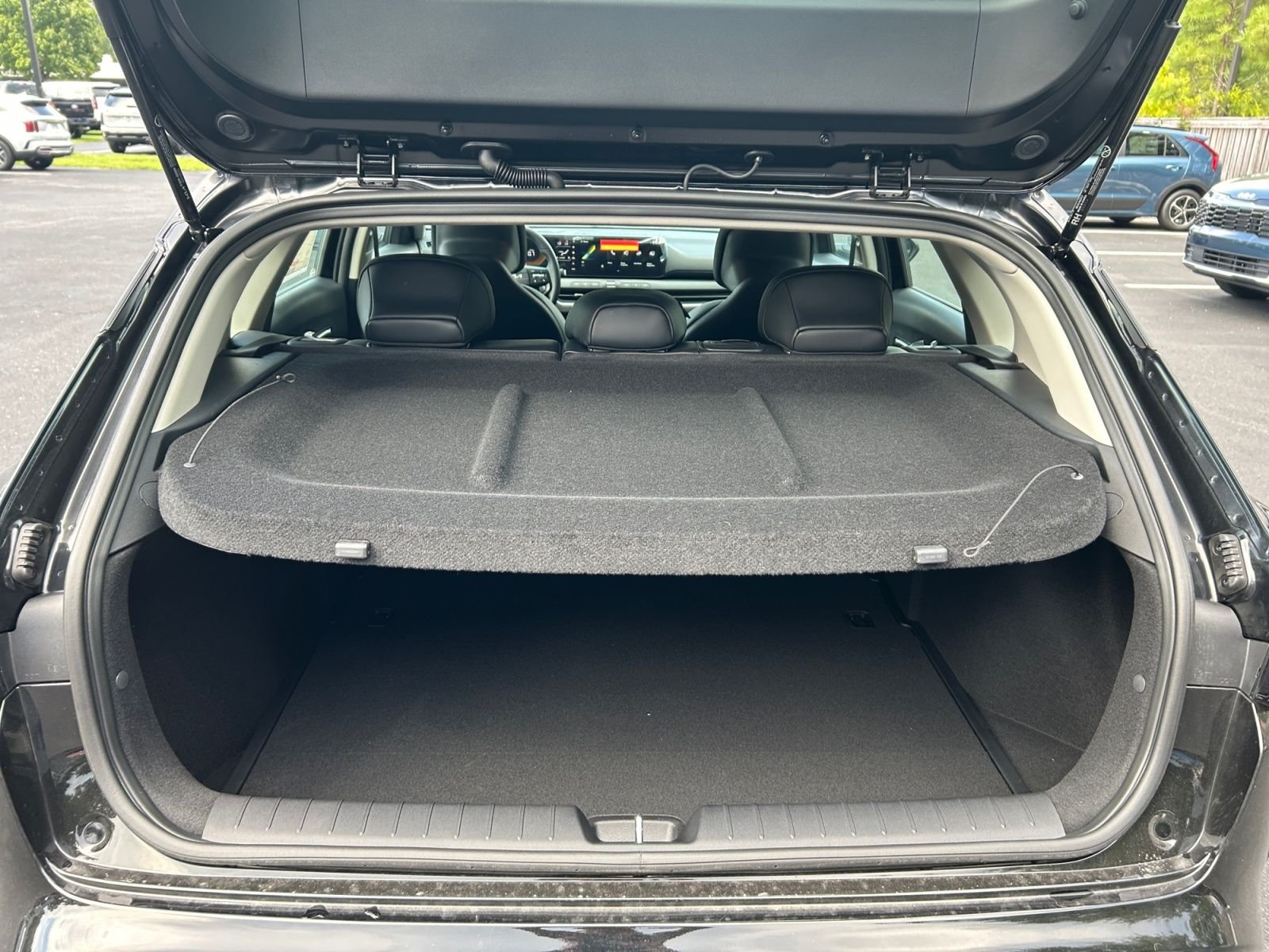 New 2026 Aurora Black Pearl Kia EX image 30