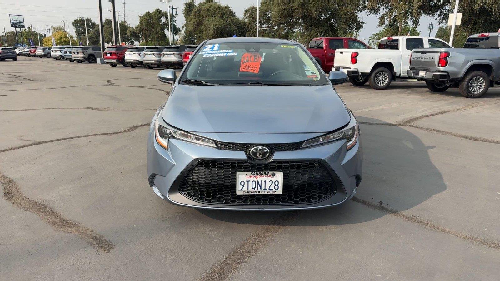 2021 Toyota Corolla LE - Photo 6