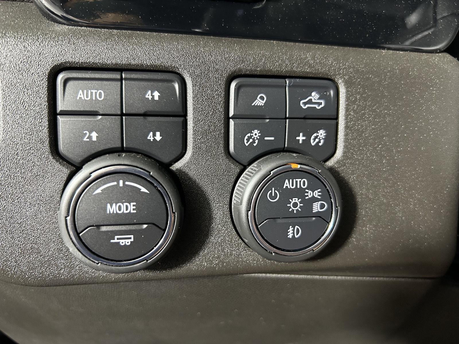 Used 2023 Black Chevrolet High Country image 22