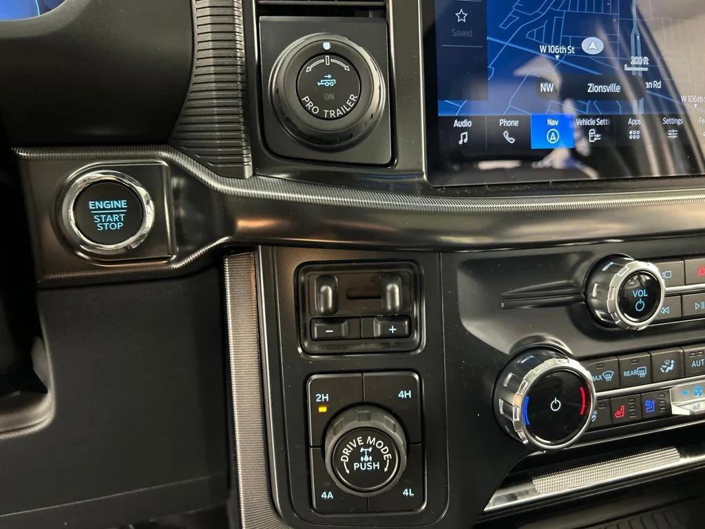 New 2026 Carbonized Gray Metallic Ford Platinum® image 21