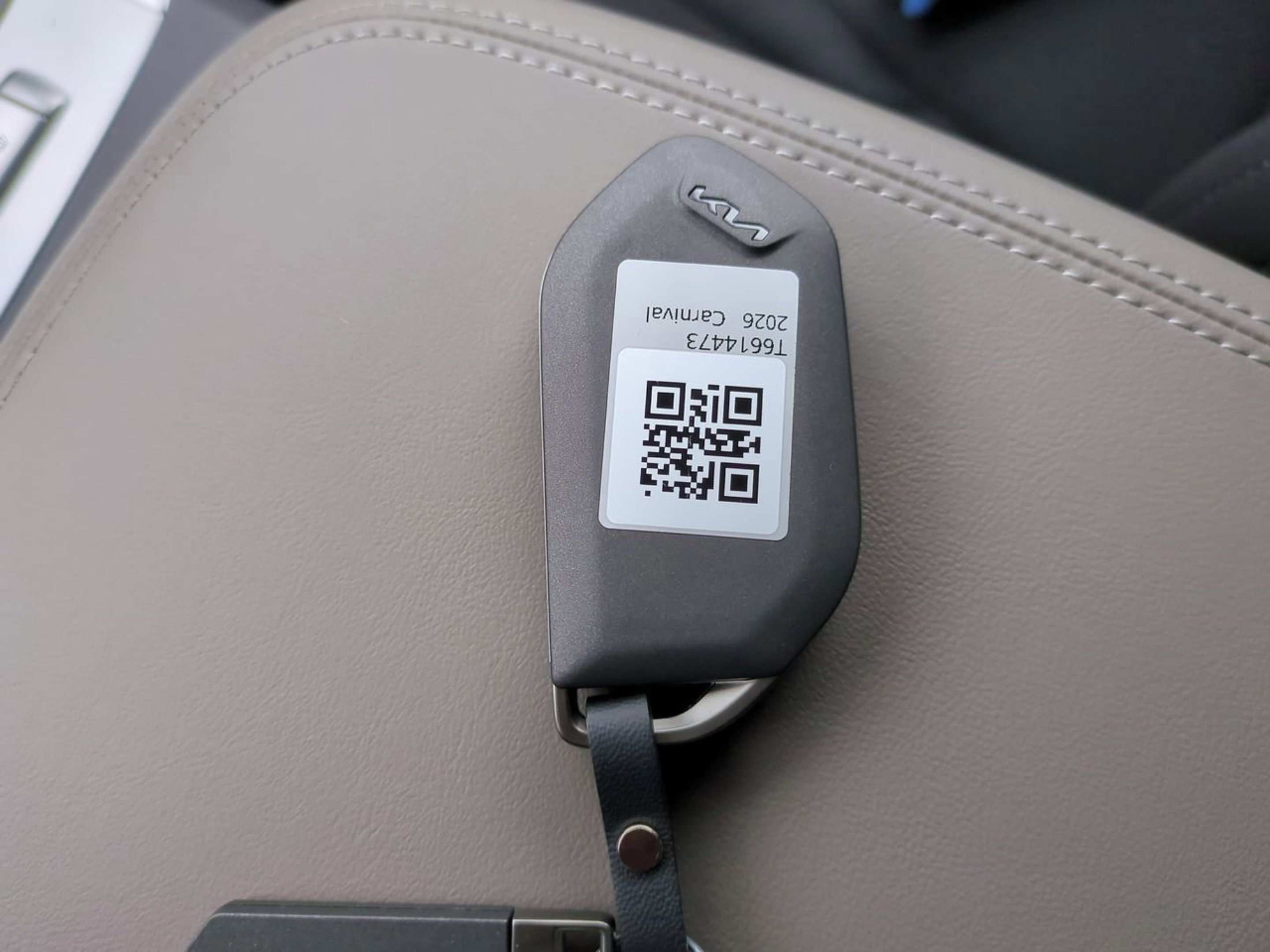 New 2026 Ivory Silver Kia EX image 37