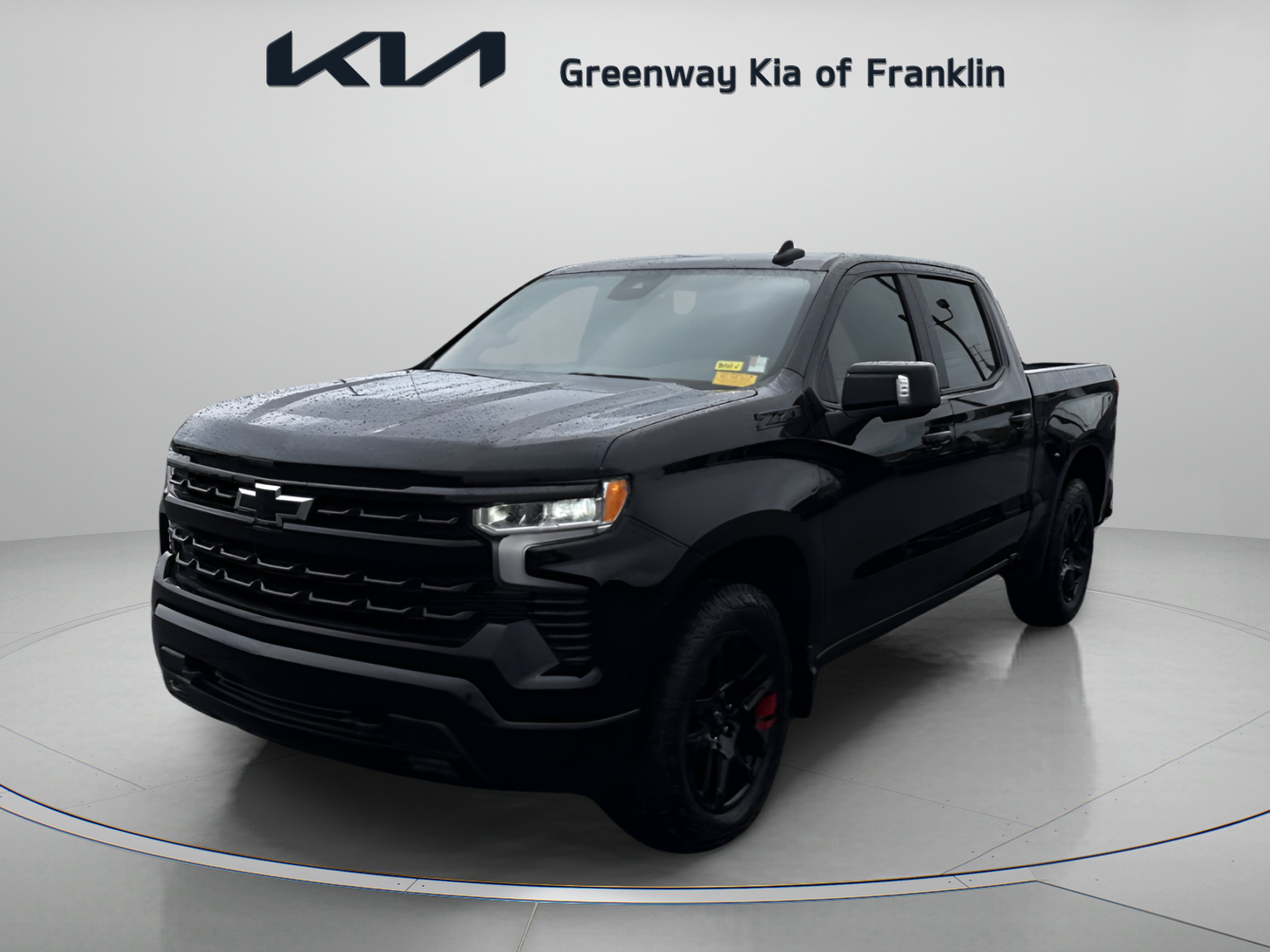 Used 2023 Black Chevrolet RST image 3