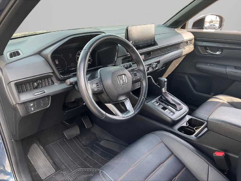 Used 2024 Blue Honda Sport-L image 17