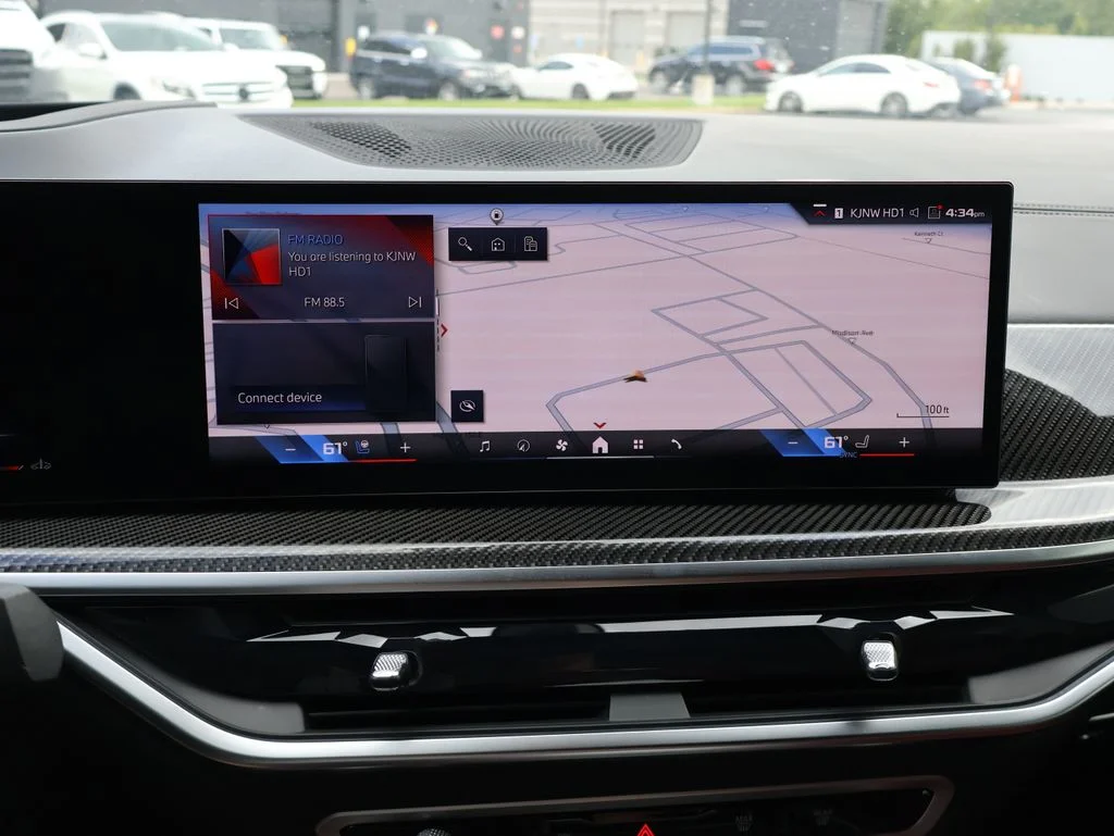 Used 2026 Gray BMW M60i image 24