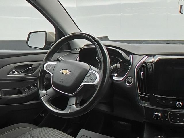 Used 2018 Gray Chevrolet LT image 35